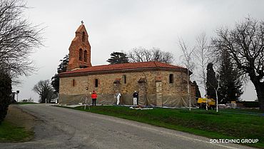 Lire la suite : Confortement d'une église par injection de résine - Prunet (31)