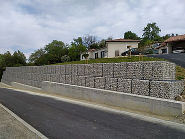 Lire la suite : Stabilisation d'un glissement de terrain - Gazaupouy (32)
