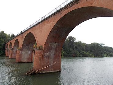 Lire la suite : Rénovation du pont de Reyniès sur le Tarn (82)